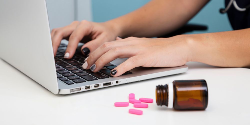 Tips for Safely Ordering Prescription Drugs Online